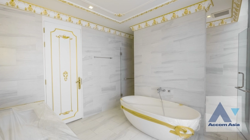 31  4 br House for rent and sale in Sukhumvit ,Bangkok BTS Phrom Phong at Quarter 39 AA35121