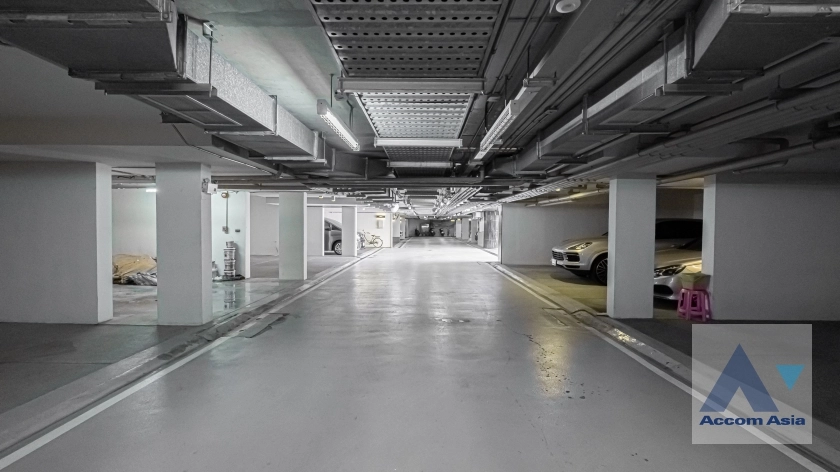 37  4 br House for rent and sale in Sukhumvit ,Bangkok BTS Phrom Phong at Quarter 39 AA35121