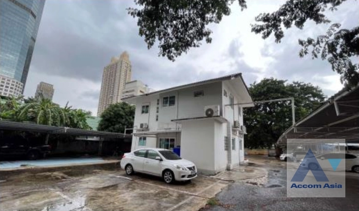  1  5 br House For Rent in Sathorn ,Bangkok BTS Saint Louis AA35123