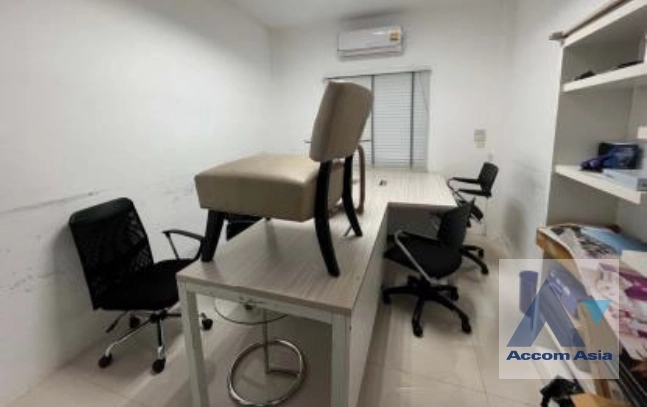 14  5 br House For Rent in Sathorn ,Bangkok BTS Saint Louis AA35123