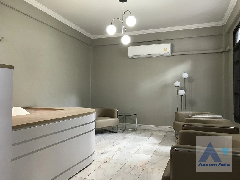 7  House for rent and sale in Sukhumvit ,Bangkok BTS Phrom Phong AA35138