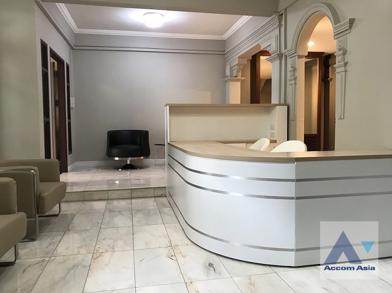 6  House for rent and sale in Sukhumvit ,Bangkok BTS Phrom Phong AA35138