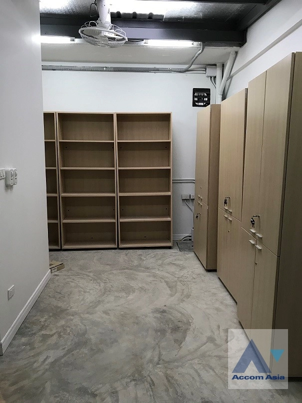 11  House for rent and sale in Sukhumvit ,Bangkok BTS Phrom Phong AA35138