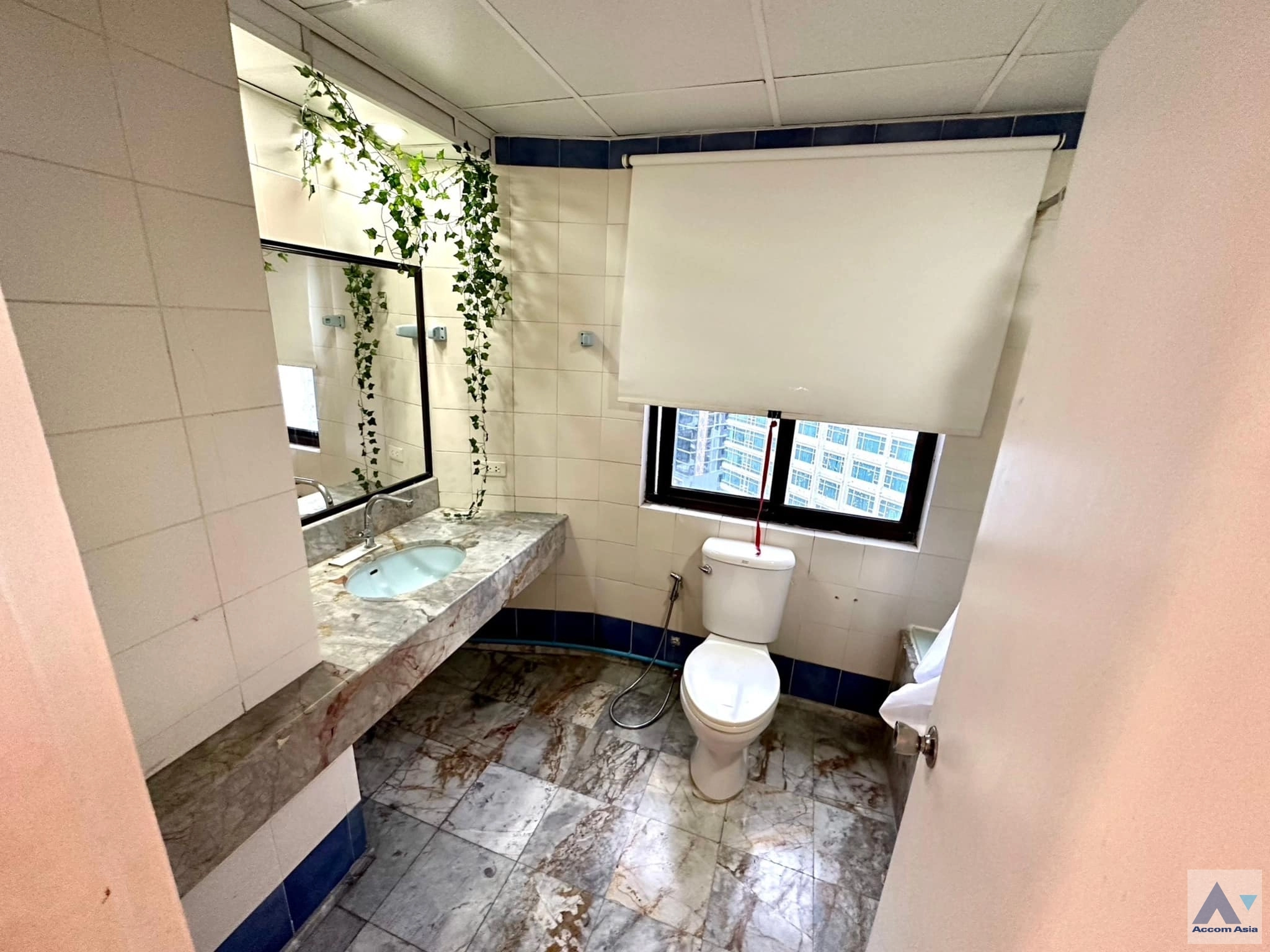 12  4 br Condominium for rent and sale in Sukhumvit ,Bangkok BTS Thong Lo at Moon Tower AA35143