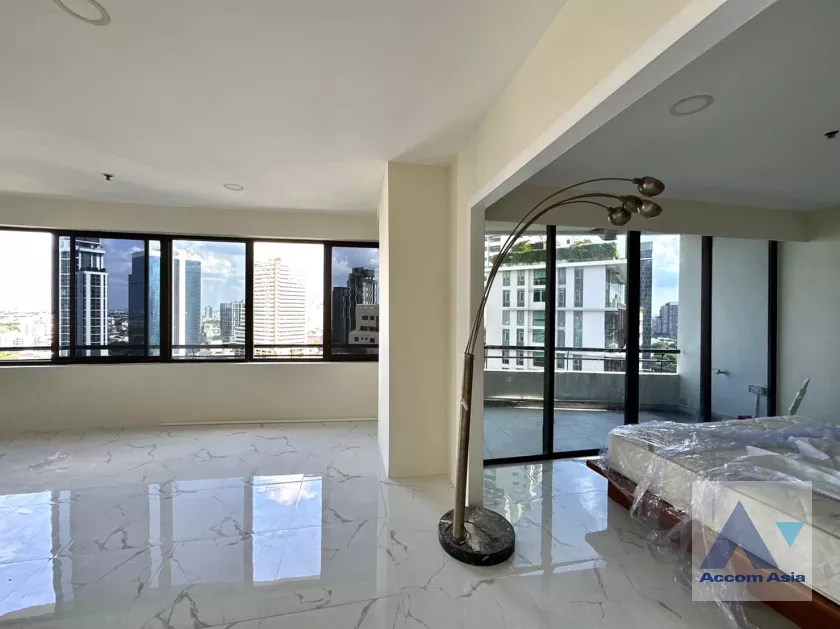 9  4 br Condominium For Rent in Sukhumvit ,Bangkok BTS Thong Lo at Moon Tower AA35143