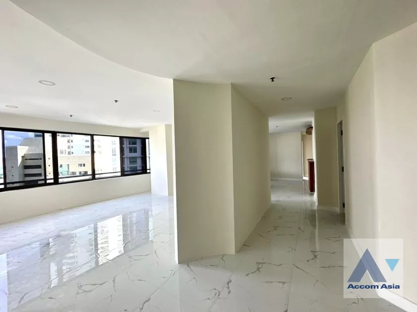 4  4 br Condominium For Rent in Sukhumvit ,Bangkok BTS Thong Lo at Moon Tower AA35143