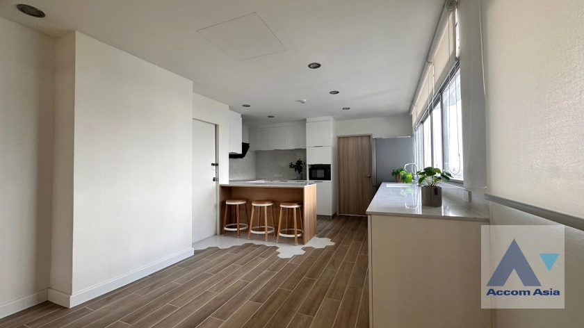 12  4 br Condominium For Rent in Sukhumvit ,Bangkok BTS Ekkamai at La Cascade AA35145