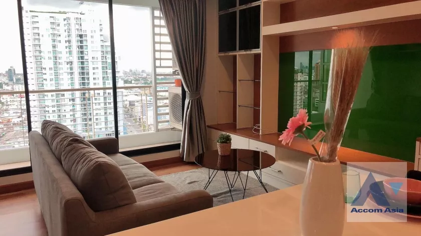 Baan Klang Krung Siam - Pathum Wan Condominium  1 Bedroom for Sale & Rent BTS Ratchathewi in Phaholyothin Bangkok