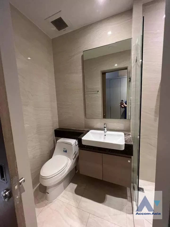 8  1 br Condominium For Rent in Silom ,Bangkok BTS Chong Nonsi at Ashton Silom AA35156