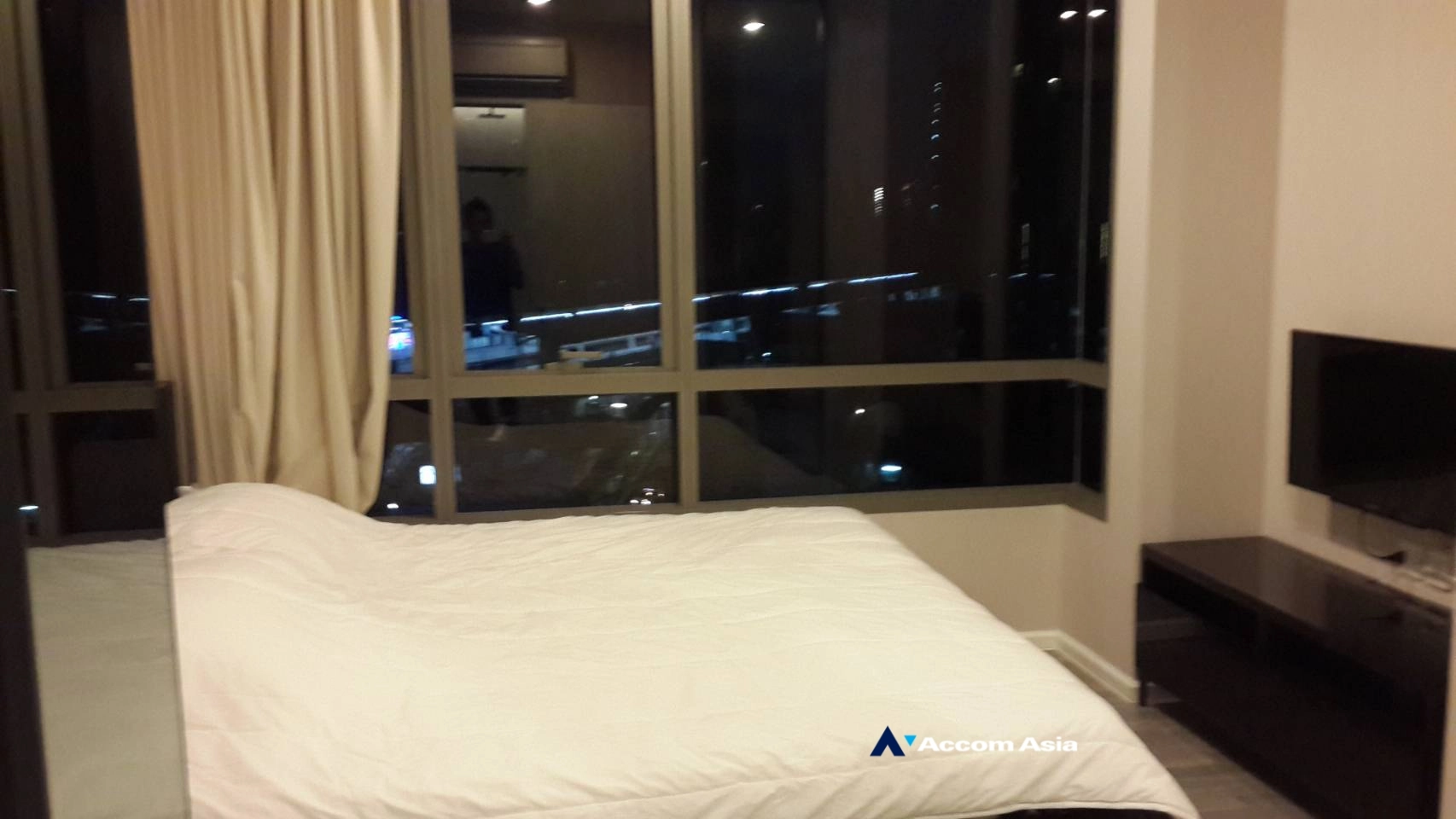5  1 br Condominium for rent and sale in Sukhumvit ,Bangkok BTS Phra khanong at The Room Sukhumvit 69 AA35158