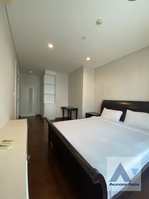  1  3 br Apartment For Rent in Sukhumvit ,Bangkok BTS Phrom Phong at The Prestigious Residential AA35160