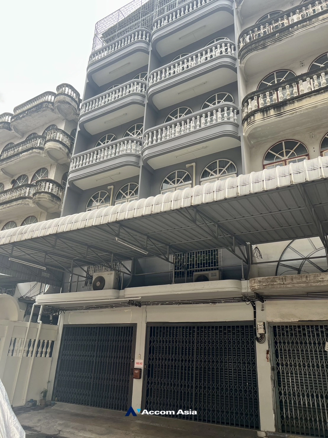 16  2 br Townhouse for rent and sale in Rama 3 ,Bangkok  AA35161