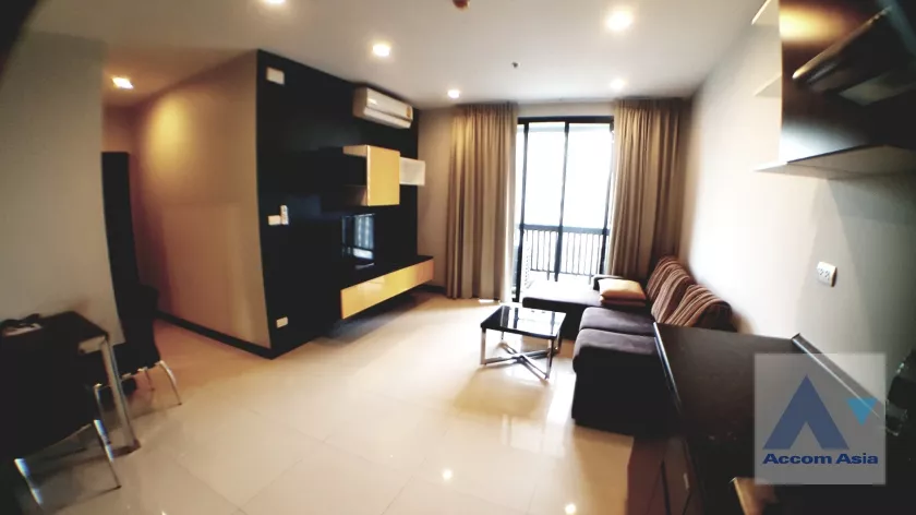 Fully Furnished |  Vista Garden Prestige Condominium  1 Bedroom for Rent BTS Phra khanong in Sukhumvit Bangkok
