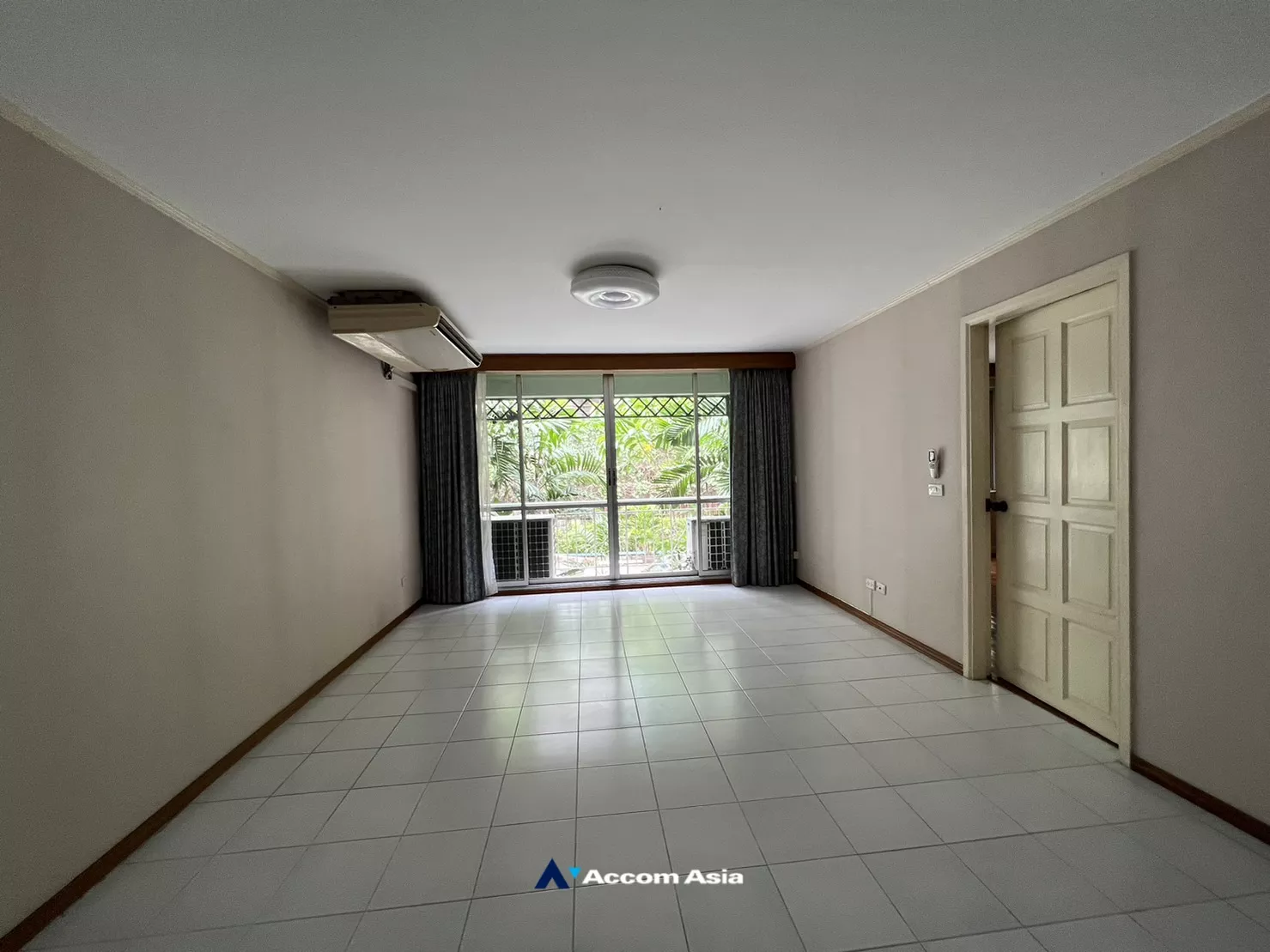 5  1 br Condominium For Sale in Sukhumvit ,Bangkok BTS Thong Lo at Raintree Villa AA35167