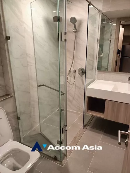 unit 1 Bedroom  Condominium For Rent in Sukhumvit, Bangkok  near BTS Asok - MRT Sukhumvit (AA35168)