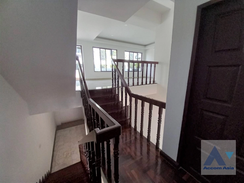 4  3 br Townhouse for rent and sale in Sukhumvit ,Bangkok BTS Phrom Phong at A Unique Living Place AA35169