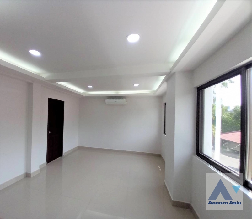 12  3 br Townhouse for rent and sale in Sukhumvit ,Bangkok BTS Phrom Phong at A Unique Living Place AA35169