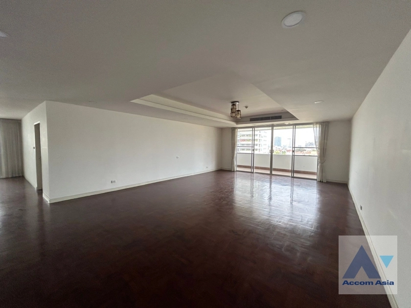  1  3 br Condominium for rent and sale in Sukhumvit ,Bangkok BTS Ekkamai at Oriental Tower AA35175