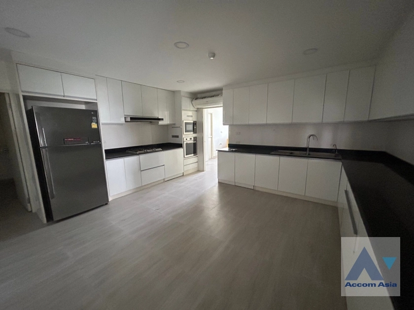 4  3 br Condominium for rent and sale in Sukhumvit ,Bangkok BTS Ekkamai at Oriental Tower AA35175