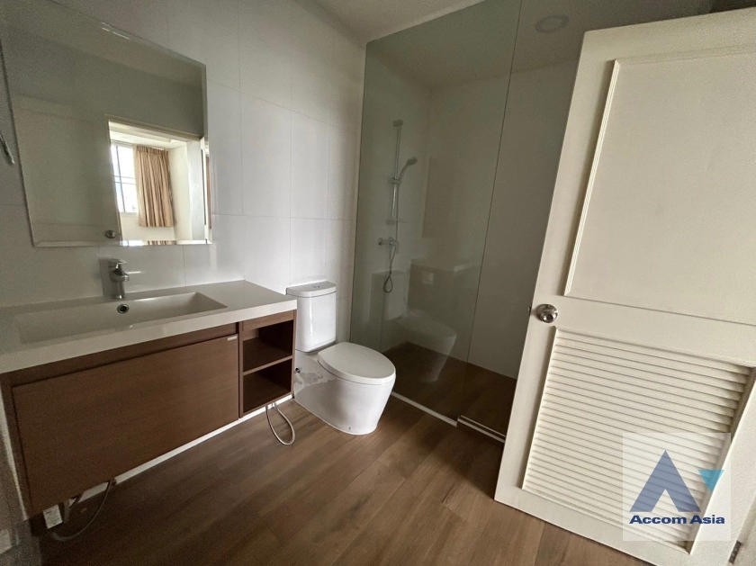 9  3 br Condominium for rent and sale in Sukhumvit ,Bangkok BTS Ekkamai at Oriental Tower AA35175