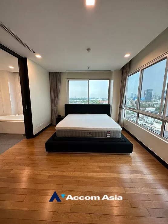 9  3 br Condominium for rent and sale in Sathorn ,Bangkok BRT Thanon Chan at The Lofts Yennakart AA35187