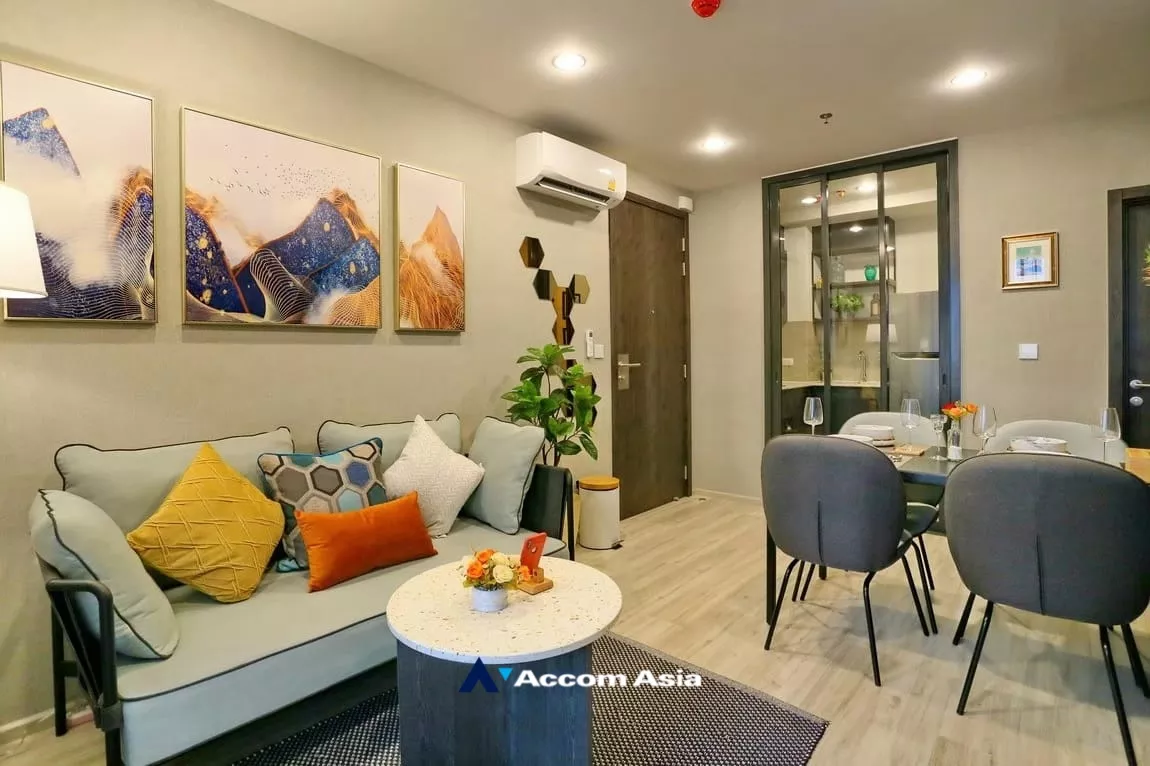  1  2 br Condominium For Rent in Ratchadaphisek ,Bangkok MRT Sutthisan at XT Huaikhwang  AA35189
