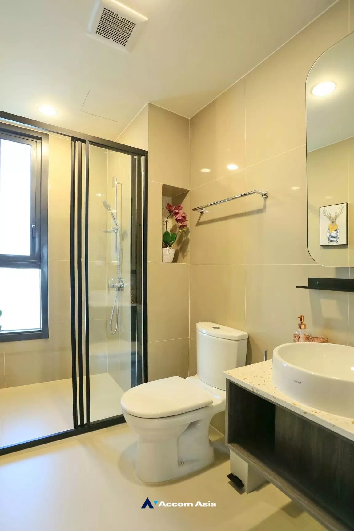 6  2 br Condominium For Rent in Ratchadaphisek ,Bangkok MRT Sutthisan at XT Huaikhwang  AA35189