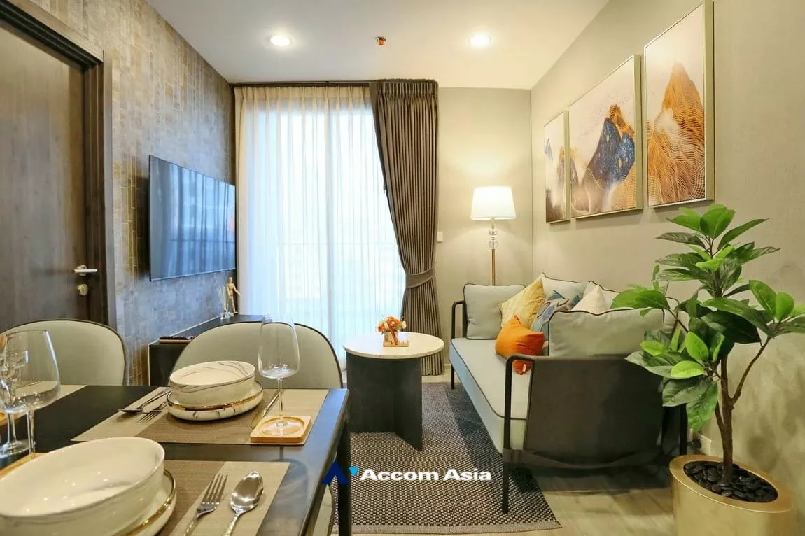 2  2 br Condominium For Rent in  ,Bangkok MRT Sutthisan at XT Huaikhwang  AA35189
