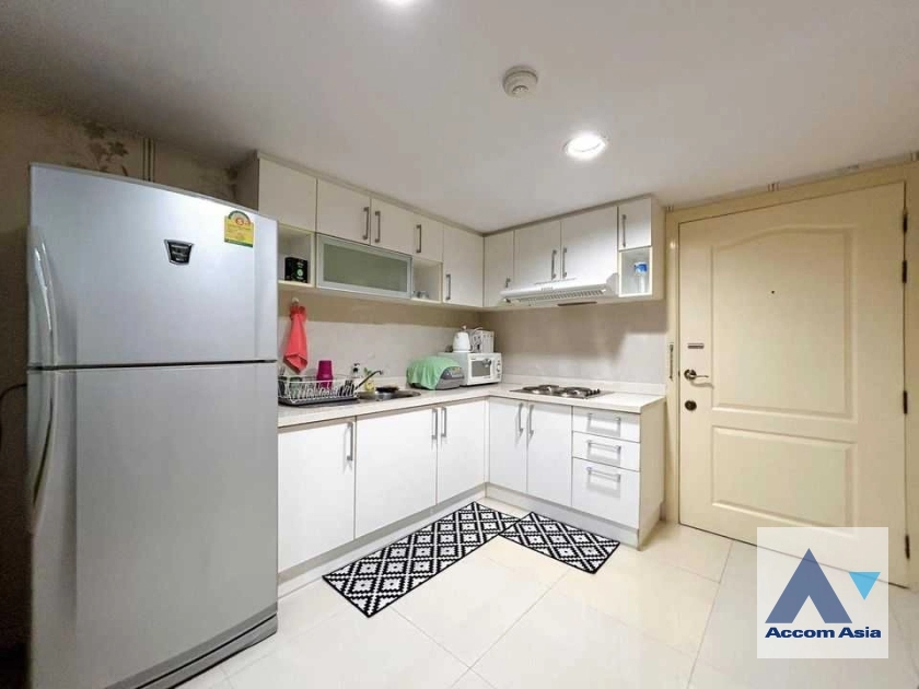 unit 2 Bedrooms  Condominium For Rent in Sukhumvit, Bangkok  near BTS Thong Lo (AA35193)