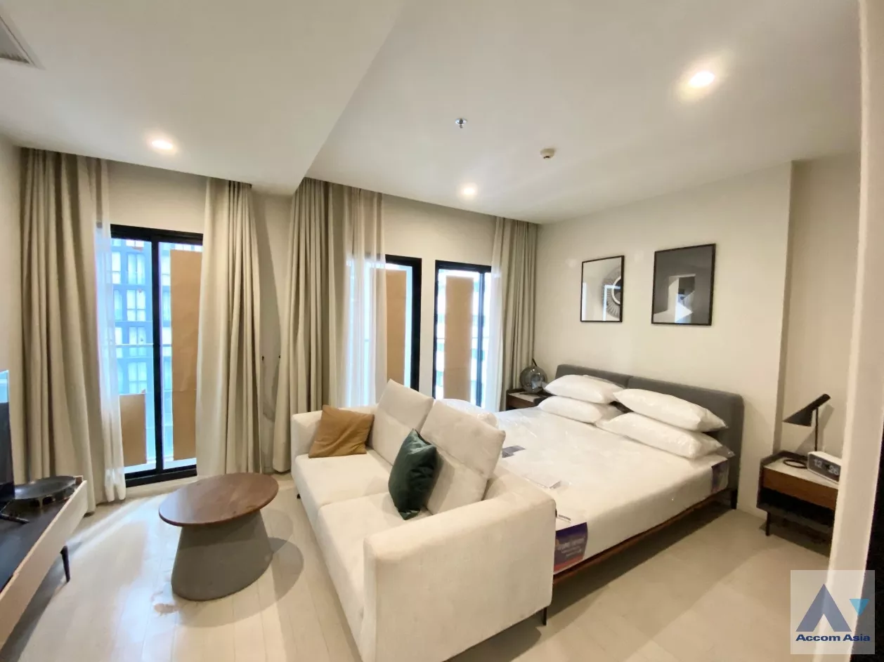 Noble Ploenchit Condominium  1 Bedroom for Sale & Rent BTS Ploenchit in Ploenchit Bangkok