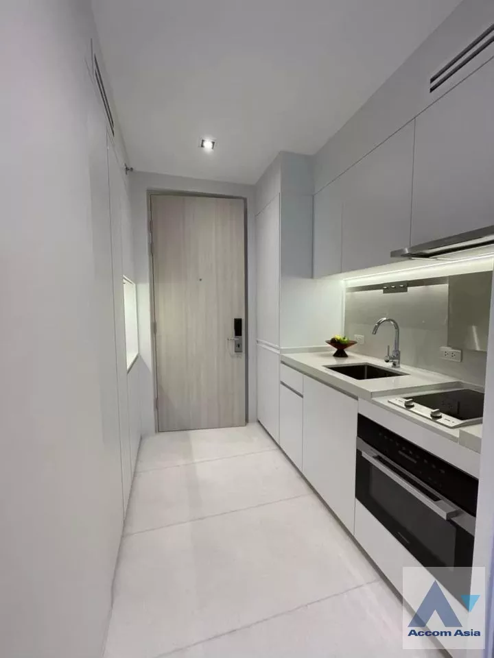  1  1 br Condominium For Sale in Sukhumvit ,Bangkok BTS Phrom Phong at Scope Promsri AA35207