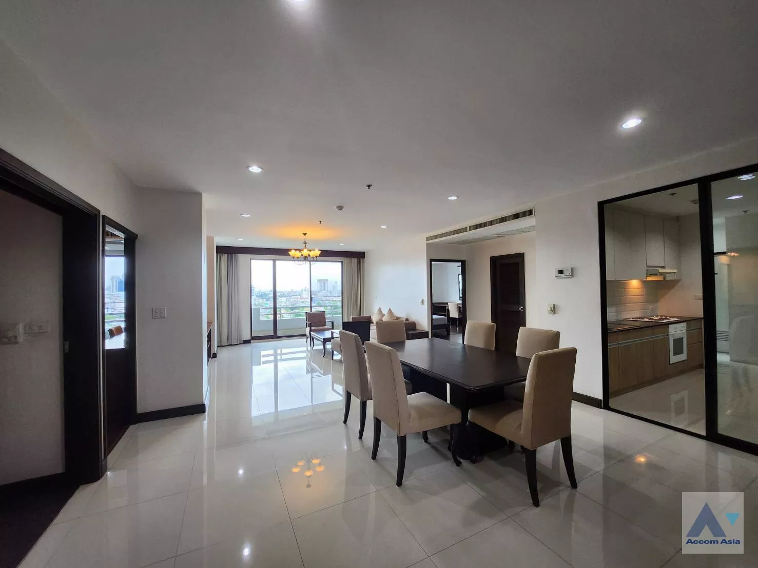 unitBig Balcony |  3 Bedrooms  Apartment For Rent in Sukhumvit, Bangkok  near BTS Ekkamai (AA35223)