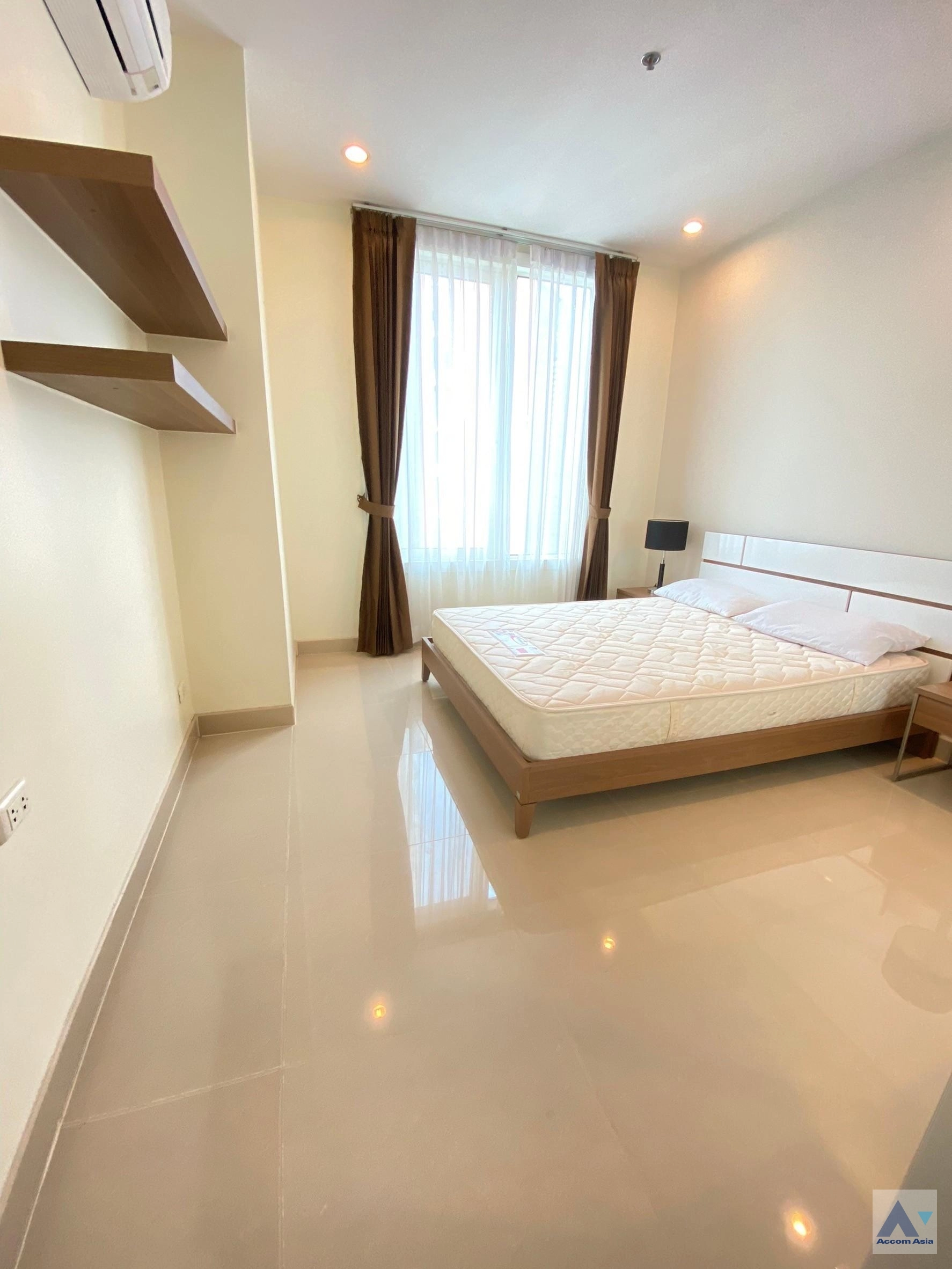 9  3 br Condominium For Rent in Sukhumvit ,Bangkok  at Siri Residence Sukhumvit 24 AA35225
