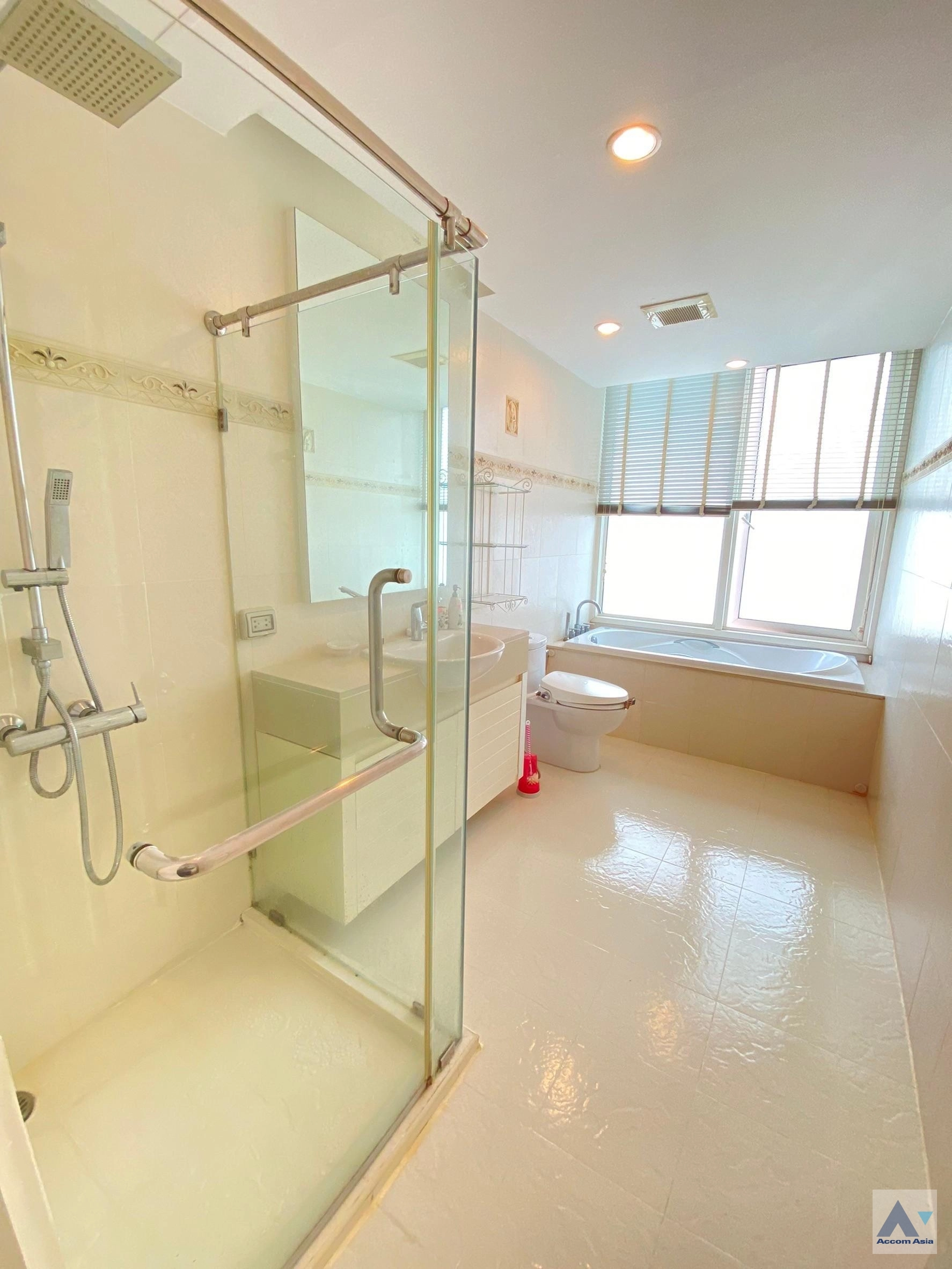 14  3 br Condominium For Rent in Sukhumvit ,Bangkok  at Siri Residence Sukhumvit 24 AA35225