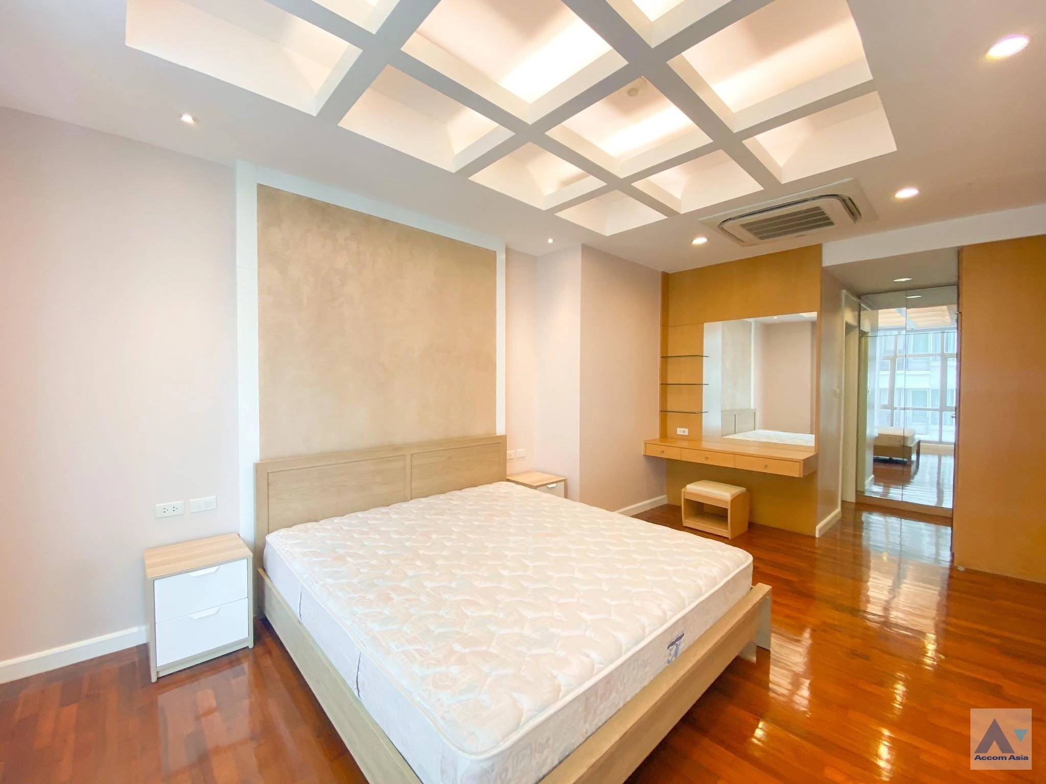 5  2 br Condominium For Rent in Ploenchit ,Bangkok BTS Chitlom at Grand Langsuan AA35226