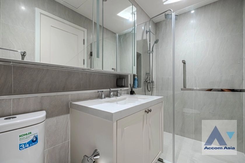 17  4 br Condominium for rent and sale in Rama 3 ,Bangkok BTS Saphan Taksin at Altitude Symphony Condominium AA35227