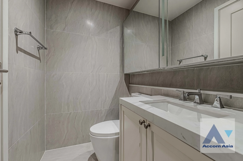 18  4 br Condominium for rent and sale in Rama 3 ,Bangkok BTS Saphan Taksin at Altitude Symphony Condominium AA35227