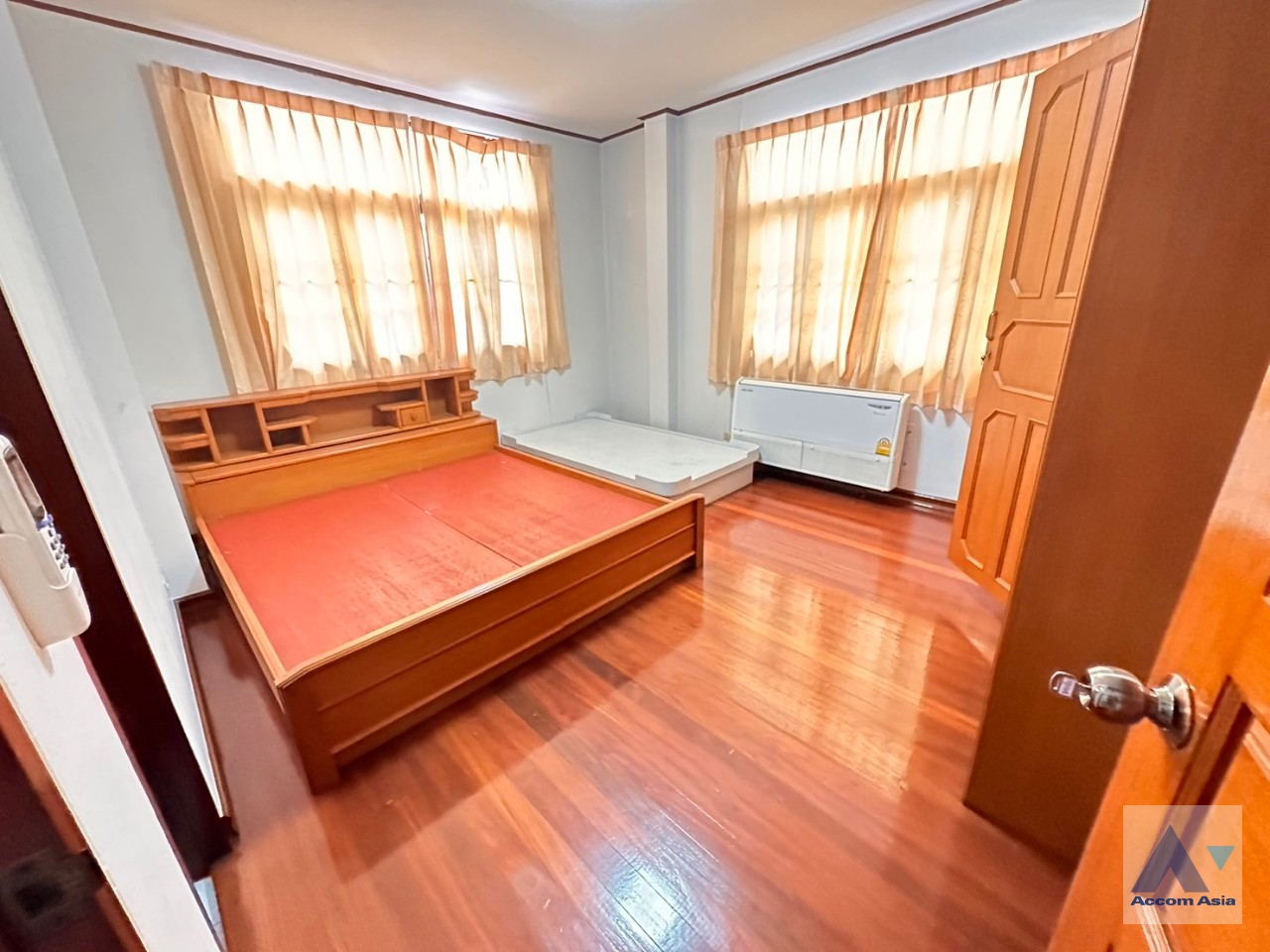 5 BRHouse in Bangkok (AA35228)