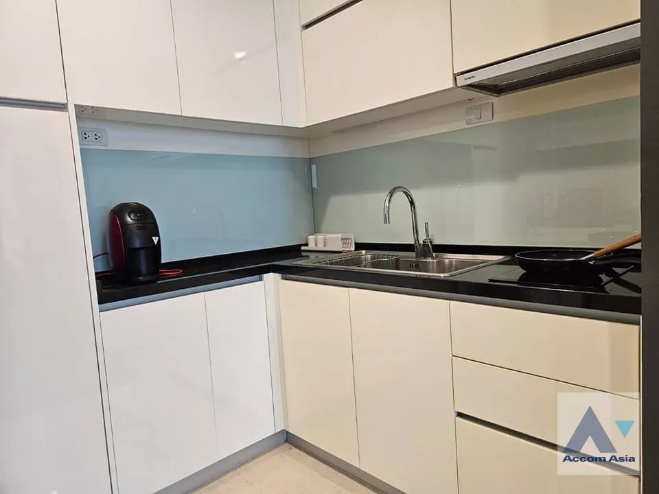 unitBright Sukhumvit 24