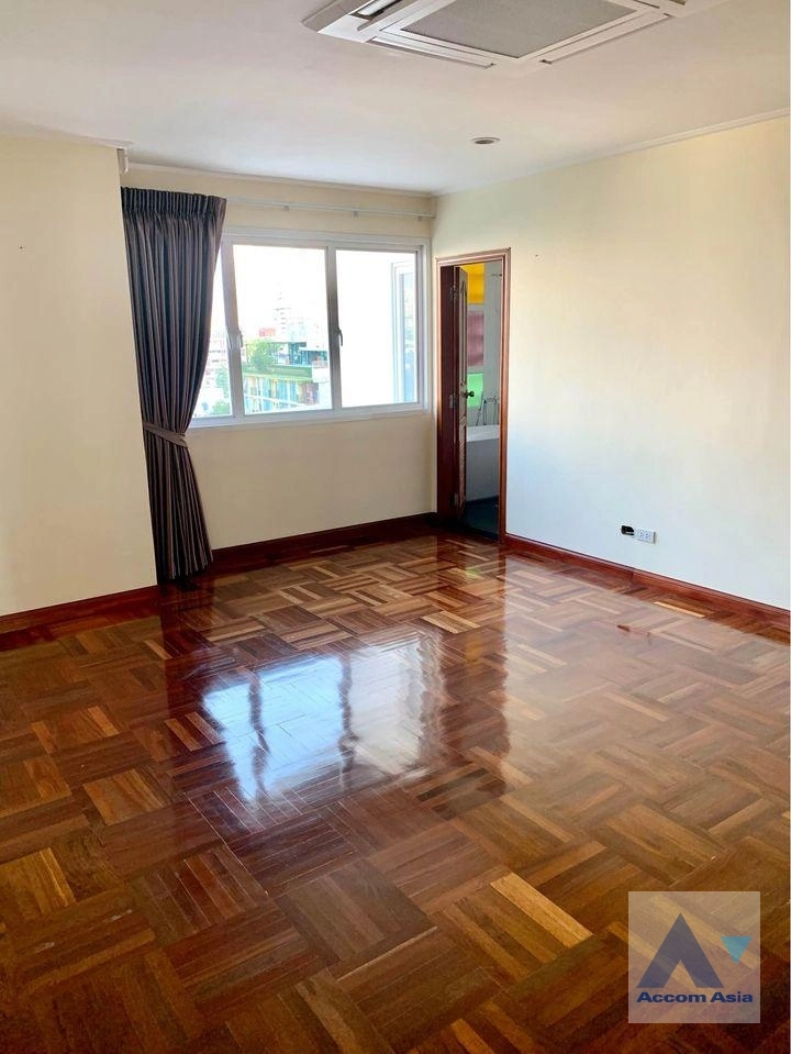 5  2 br Condominium for rent and sale in Sukhumvit ,Bangkok BTS Asok - MRT Sukhumvit at Le Premier I AA35231