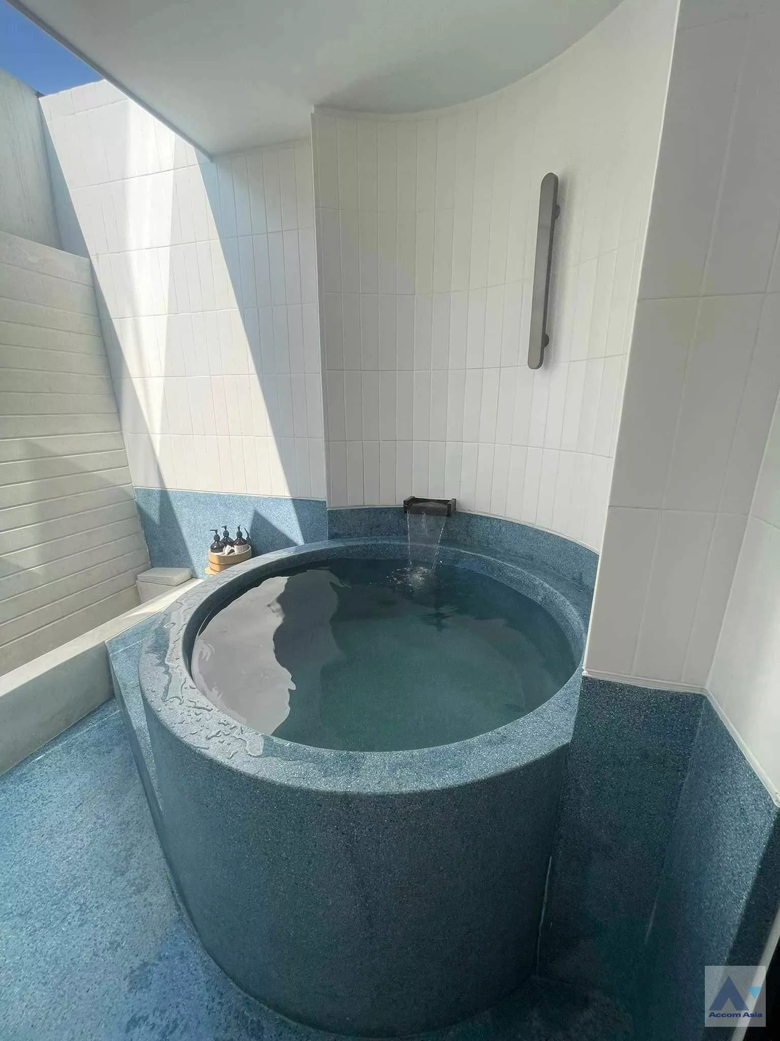 7  2 br Condominium For Rent in Charoen Nakhon ,Bangkok BTS Krung Thon Buri at Chapter Charoennakhon  Riverside AA35239