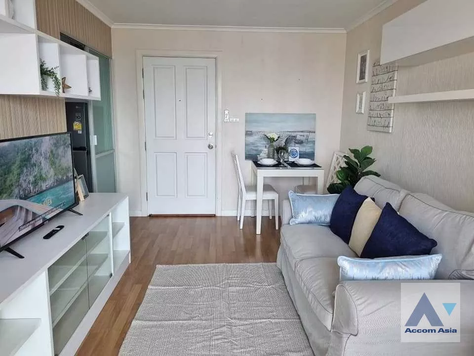 Lumpini Park Riverside Rama 3 Condominium  1 Bedroom for Sale BRT Wat Dokmai in Sathorn Bangkok