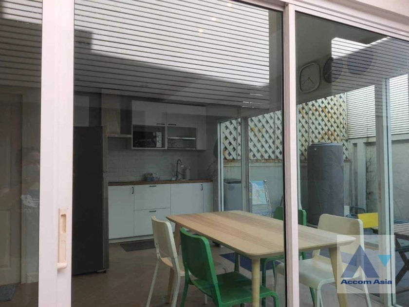 4  3 br Townhouse For Rent in Sathorn ,Bangkok BTS Chong Nonsi - BRT Nararam 3 at Thanapat Haus Sathorn-Narathiwas AA35266