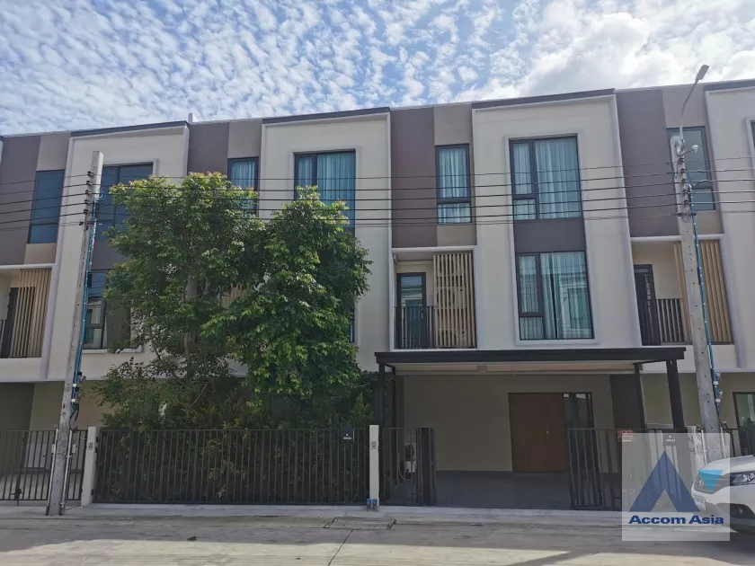 unit 6 Bedrooms  Townhouse For Rent in Samutprakan, Samutprakan  (AA35283)