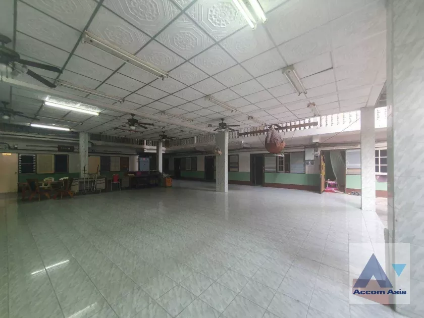  2  Land For Sale in Sukhumvit ,Bangkok BTS Phra khanong AA35285