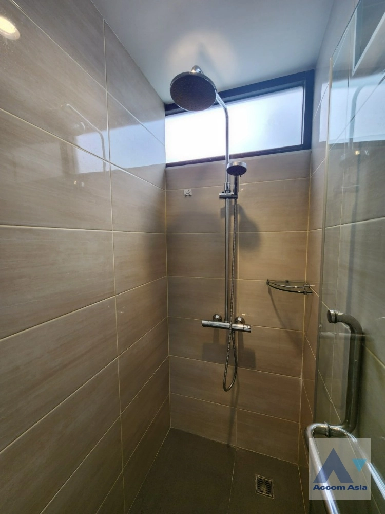 12  2 br Condominium for rent and sale in Sukhumvit ,Bangkok BTS Asok - MRT Sukhumvit at City Lakes Tower Sukhumvit 16 AA35295