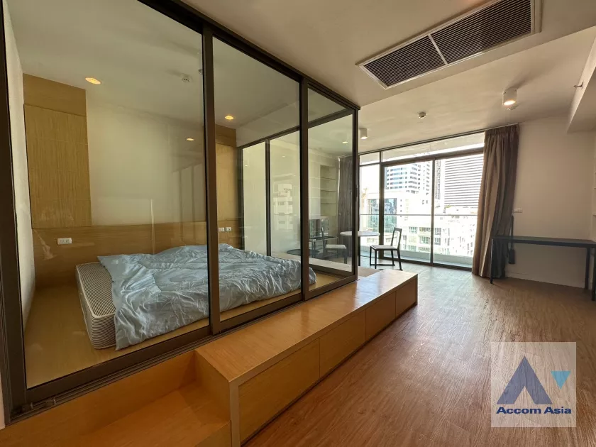  1  1 br Condominium for rent and sale in Silom ,Bangkok BTS Chong Nonsi - MRT Sam Yan at Siamese Surawong AA35296