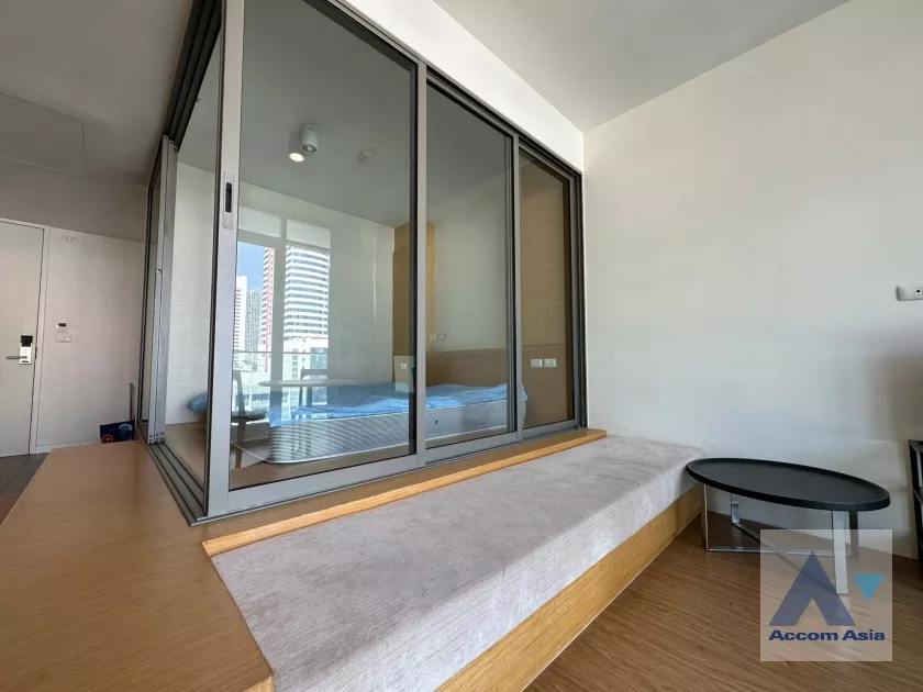 8  1 br Condominium for rent and sale in Silom ,Bangkok BTS Chong Nonsi - MRT Sam Yan at Siamese Surawong AA35296