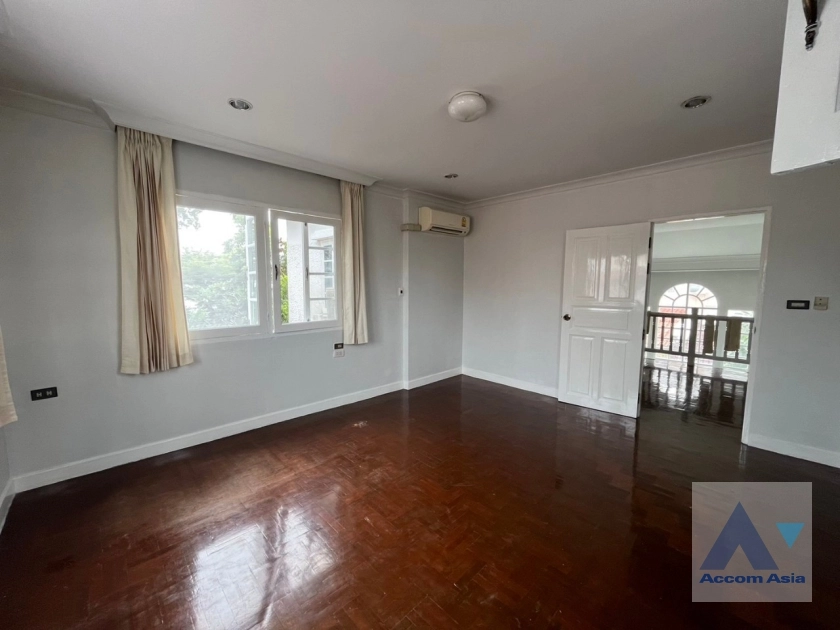 24  4 br House For Rent in Samutprakan ,Samutprakan BTS Bearing at Moo Baan Ladawan Srinakarin AA35308