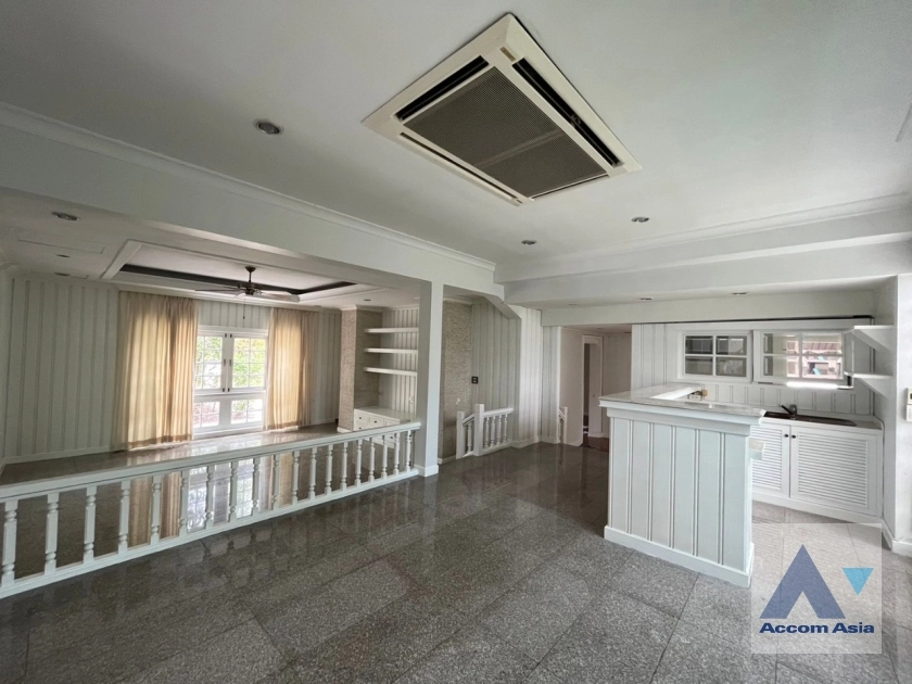 12  4 br House For Rent in Samutprakan ,Samutprakan BTS Bearing at Moo Baan Ladawan Srinakarin AA35308
